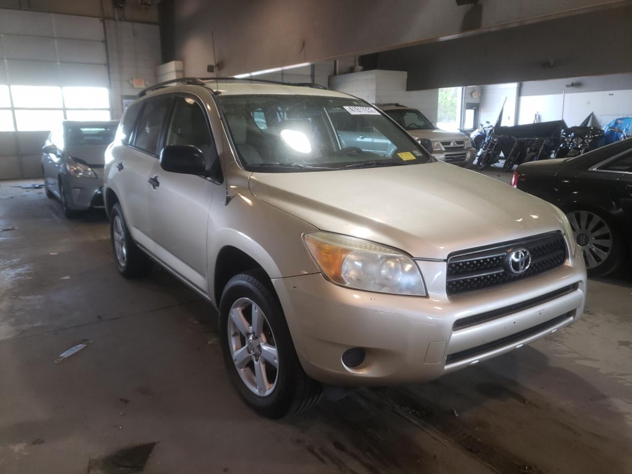 TOYOTA RAV4 2007 con VIN JTMBD33V776041691 - Foto de la subasta
