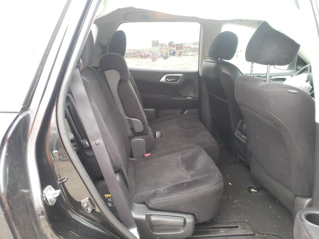 Photo 6 from auction – 2015 NISSAN PATHFINDER with VIN 5N1AR2MN1FC643472