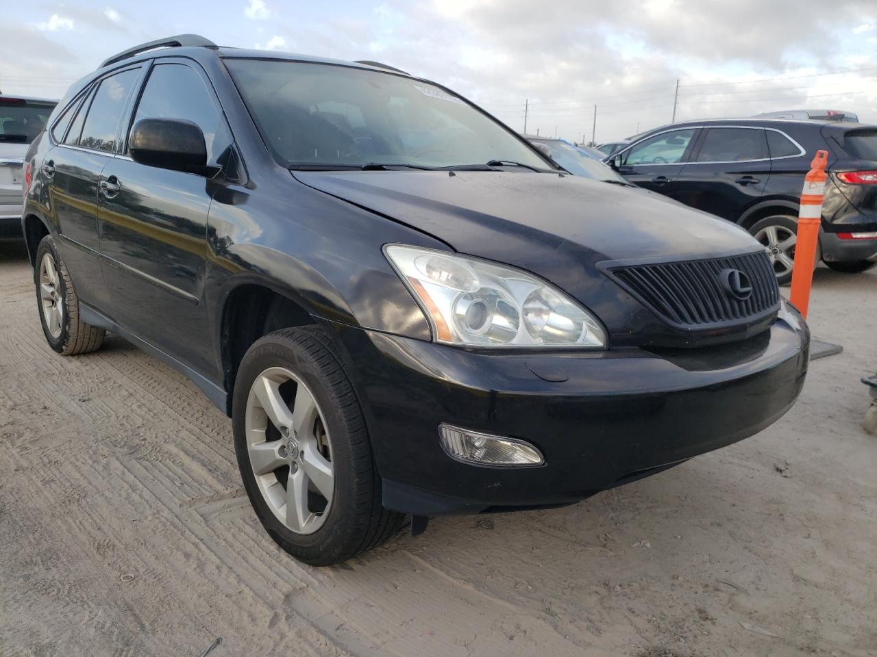 LEXUS RX 330 2005 with VIN 2T2GA31U75C035254 - Photo from auction