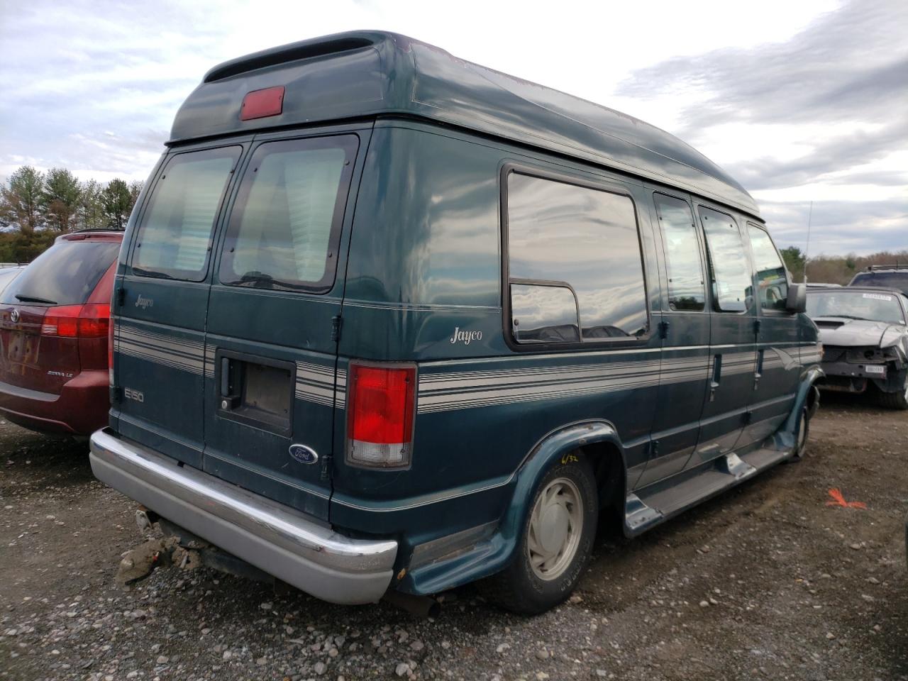 Photo 4 from auction – 2000 FORD ECONOLINE with VIN 1FDRE14L5YHA17680
