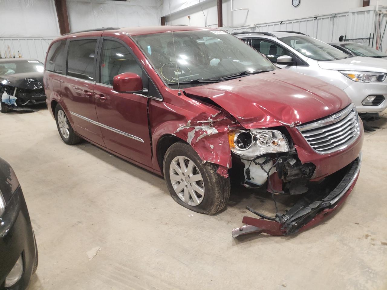 CHRYSLER TOWN & COU 2013 with VIN 2C4RC1BG4DR802092 - Photo from auction
