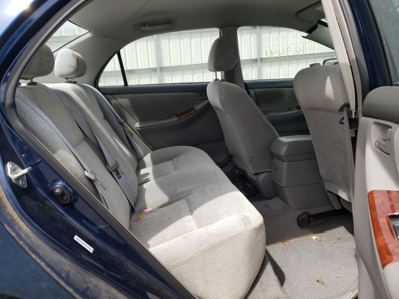 Photo 6 from auction – 2004 TOYOTA COROLLA CE with VIN 1NXBR32E94Z272386