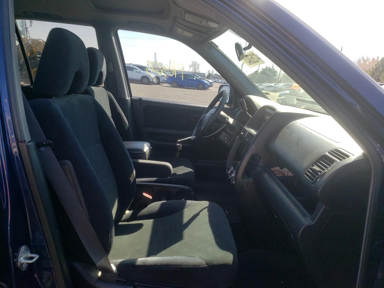 Photo 5 from auction – 2005 HONDA CR-V EX with VIN JHLRD78885C041015