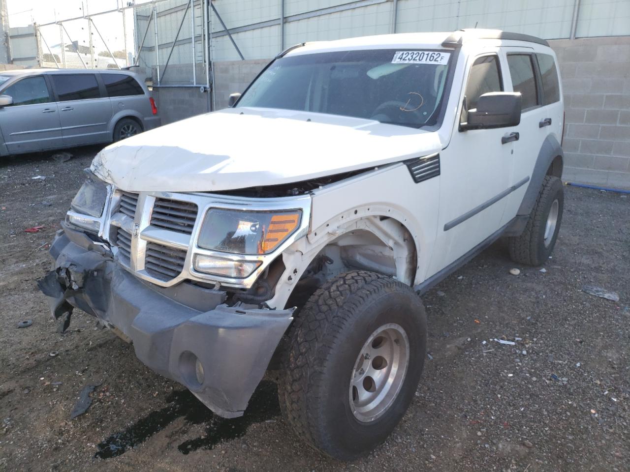 Photo 2 from auction – 2007 DODGE NITRO SXT with VIN 1D8GU28K97W714691