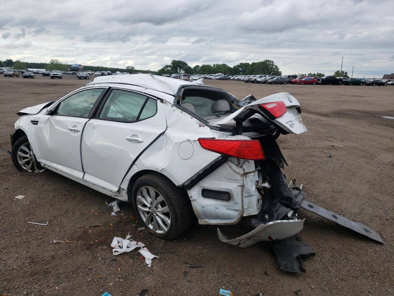 Photo 3 from auction – 2015 KIA OPTIMA EX with VIN 5XXGN4A70FG429178