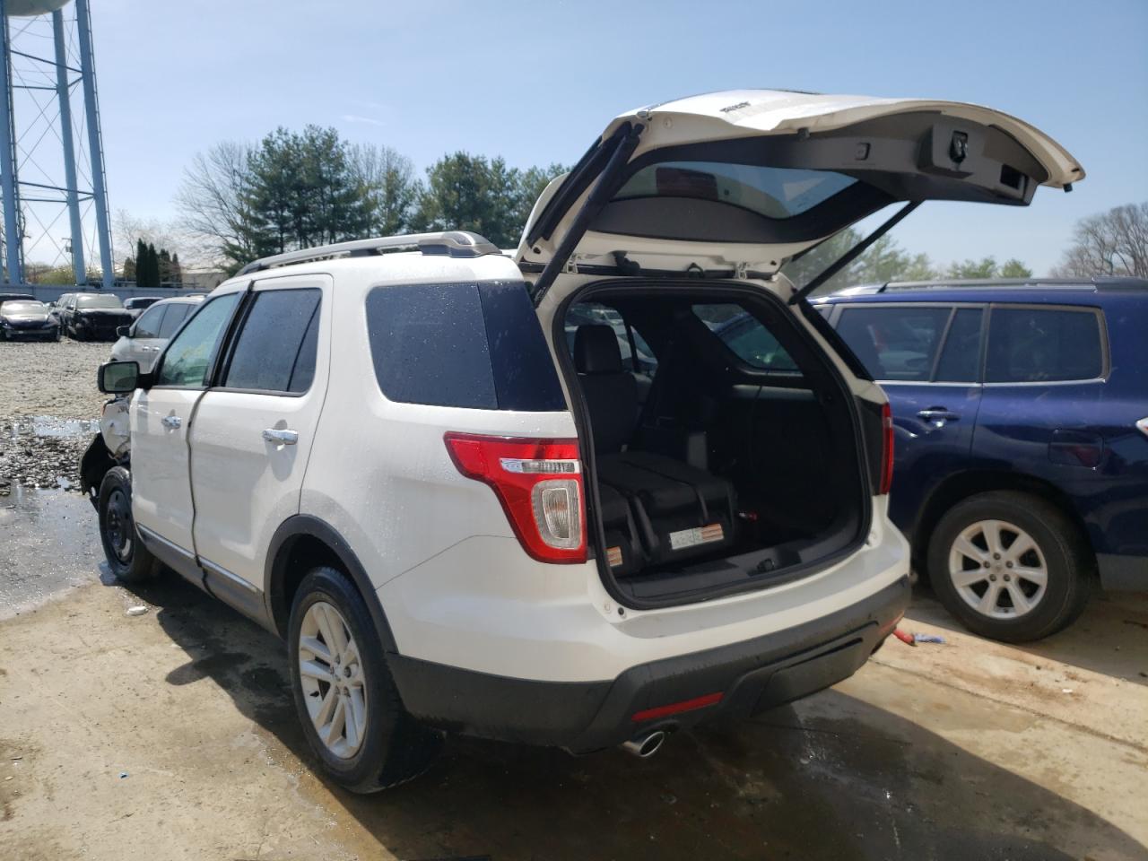 Photo 3 from auction – 2015 FORD EXPLORER X with VIN 1FM5K8D81FGA95078