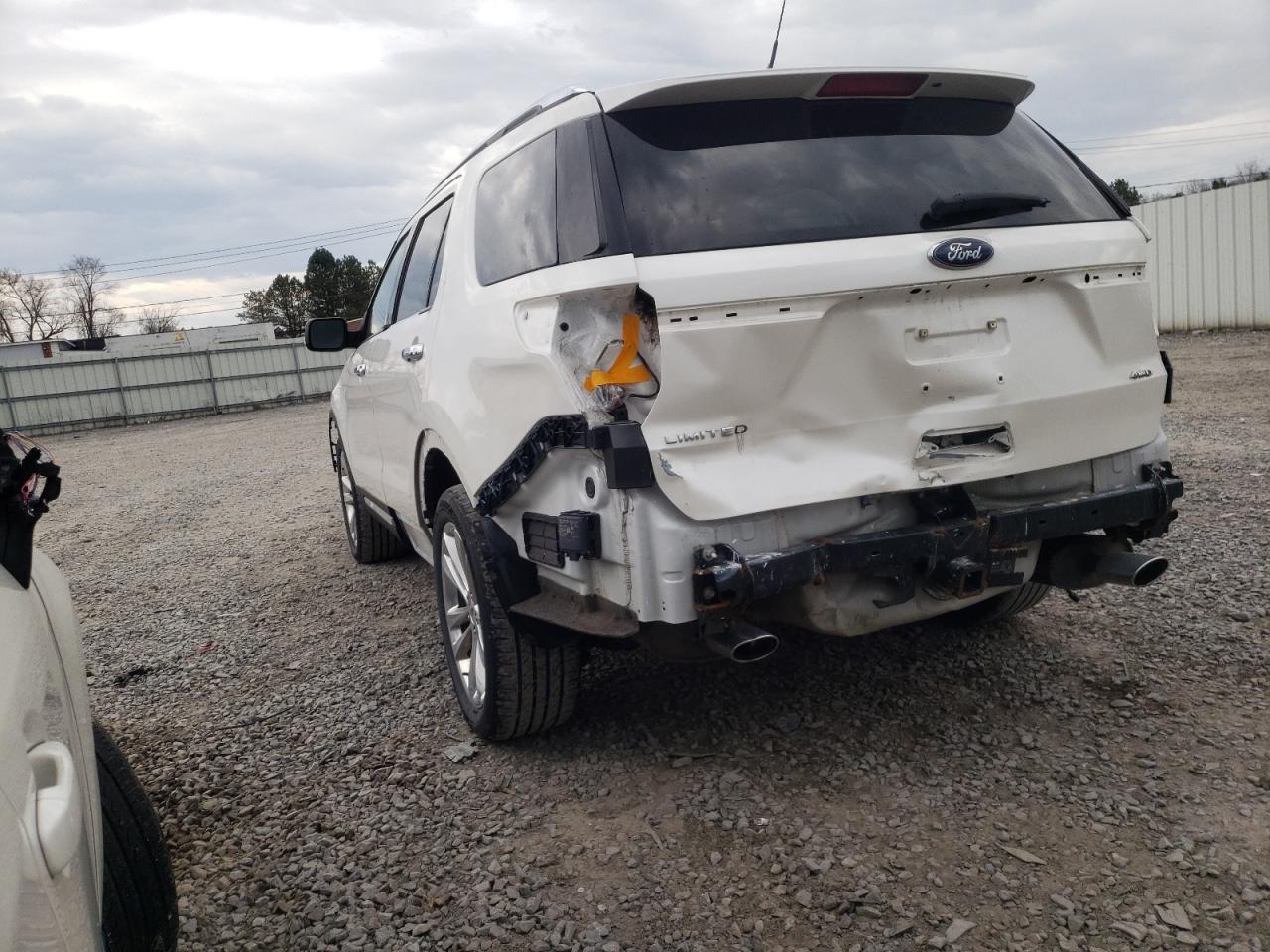 Photo 3 from auction – 2018 FORD EXPLORER L with VIN 1FM5K8F88JGA94841