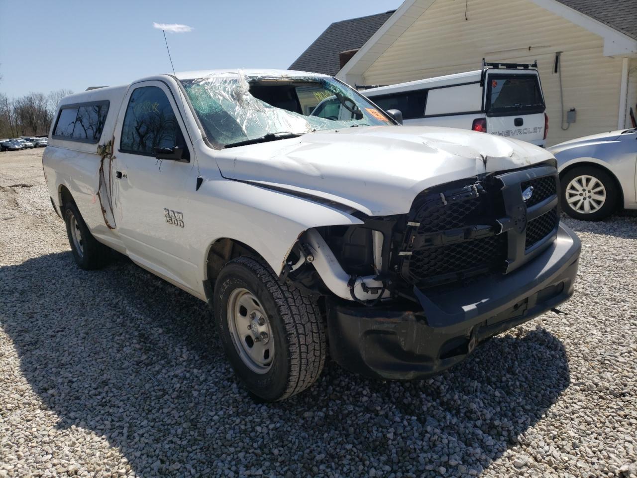 RAM 1500 ST 2017 with VIN 3C6JR6DG2HG675142 - Photo from auction