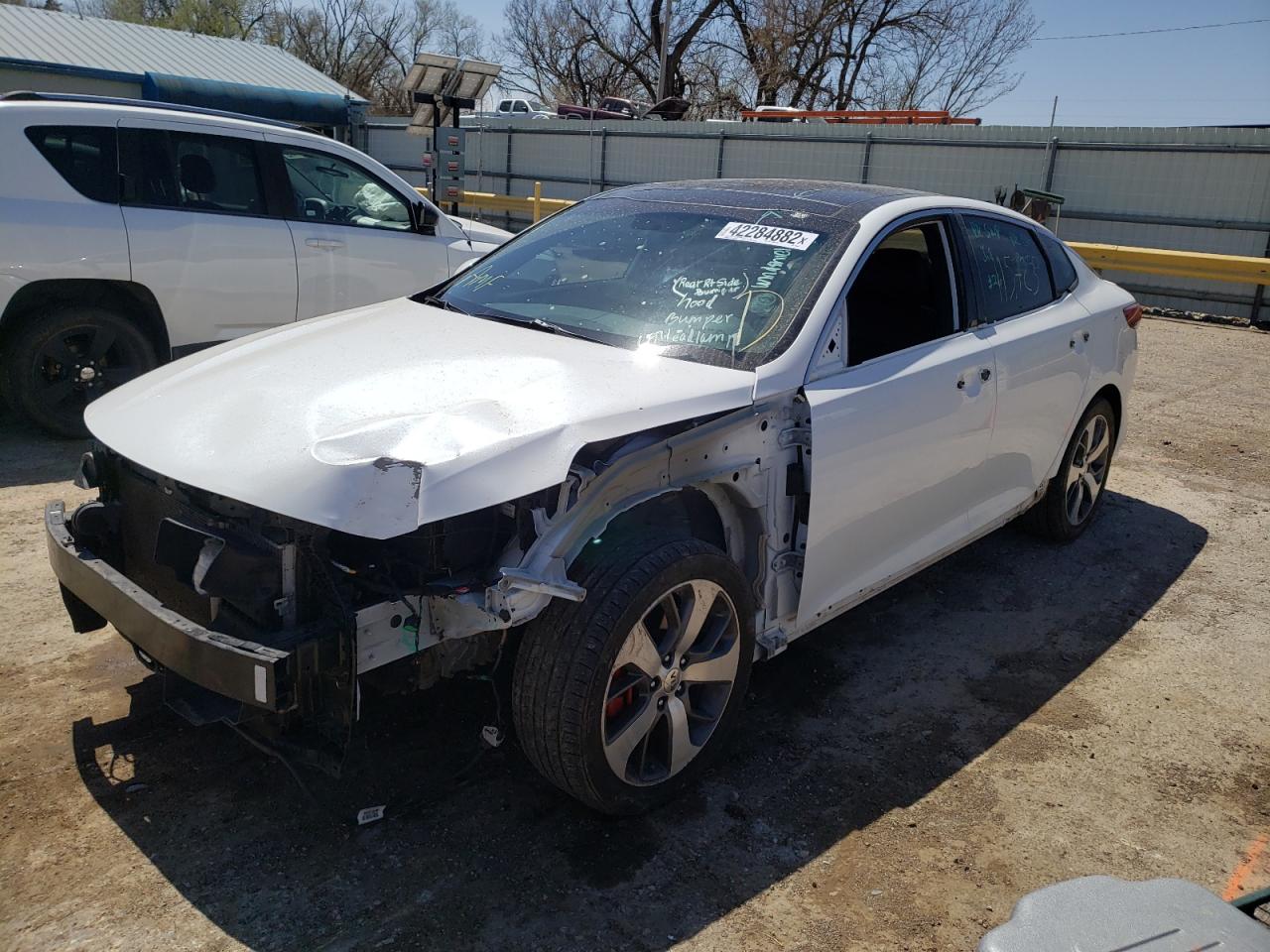 Photo 2 from auction – 2016 KIA OPTIMA SX with VIN 5XXGW4L28GG016294