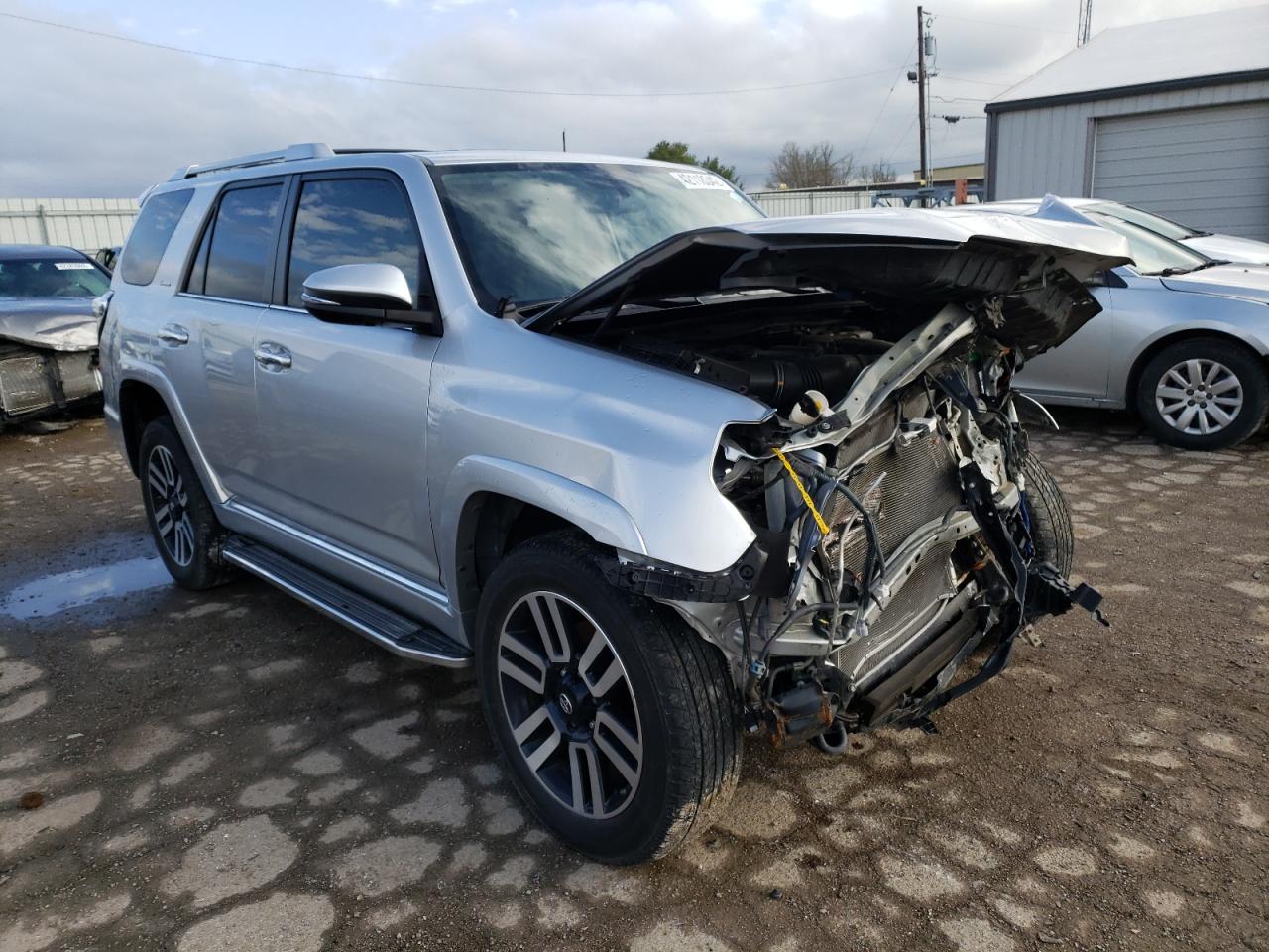 TOYOTA 4RUNNER SR 2016 with VIN JTEBU5JRXG5394526 - Photo from auction