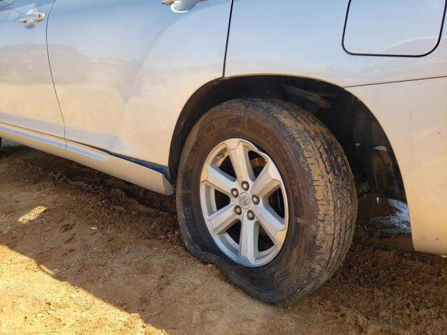 Photo 9 from auction – 2010 TOYOTA HIGHLANDER with VIN 5TDZK3EH7AS004692