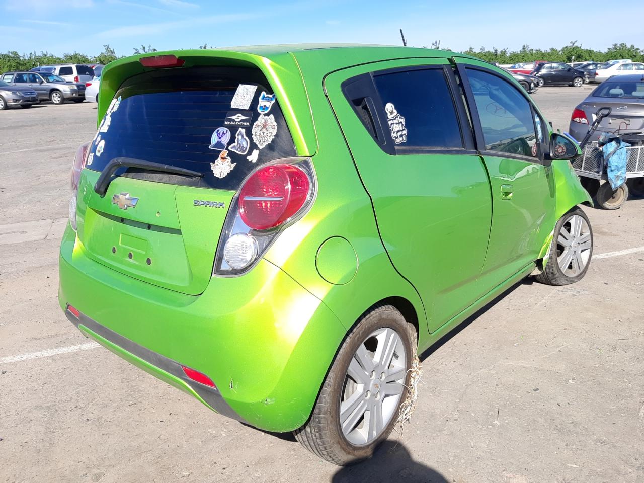 Photo 4 from auction – 2015 CHEVROLET SPARK 1LT with VIN KL8CD6S9XFC710037