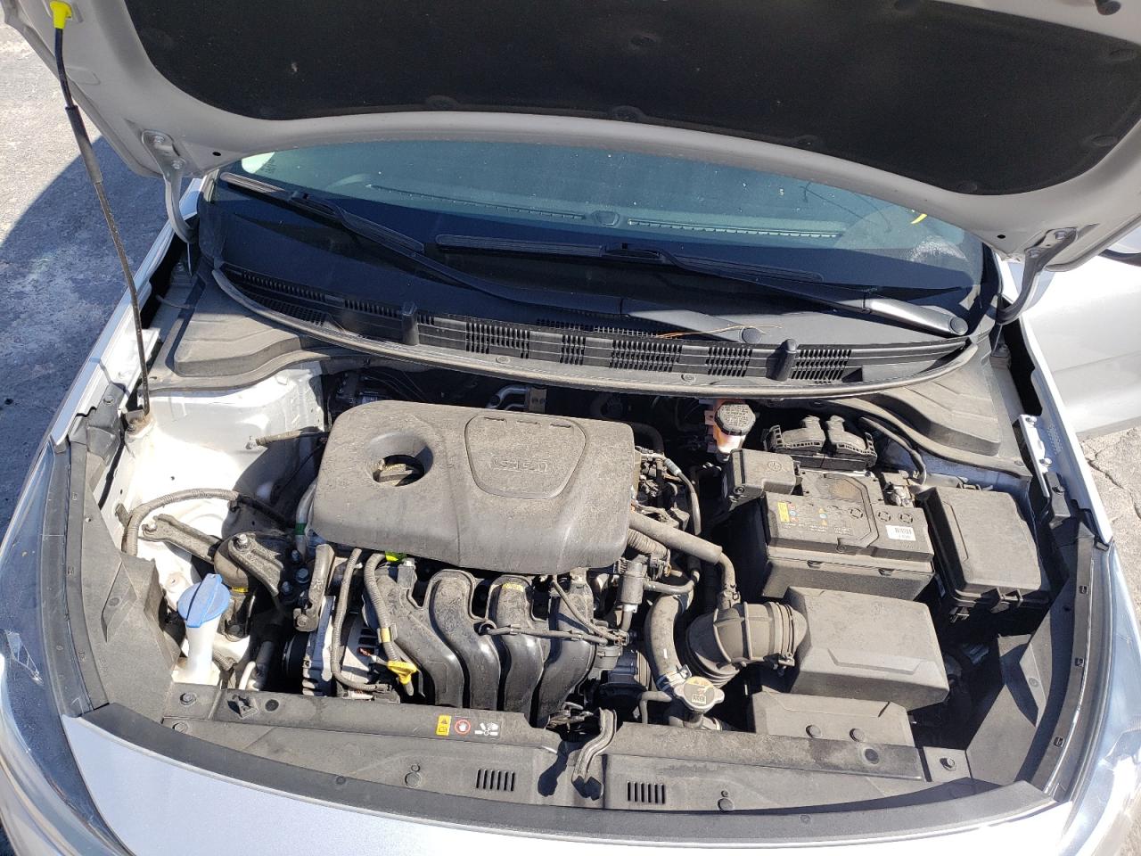 Photo 7 from auction – 2019 KIA RIO S with VIN 3KPA24AB6KE237107