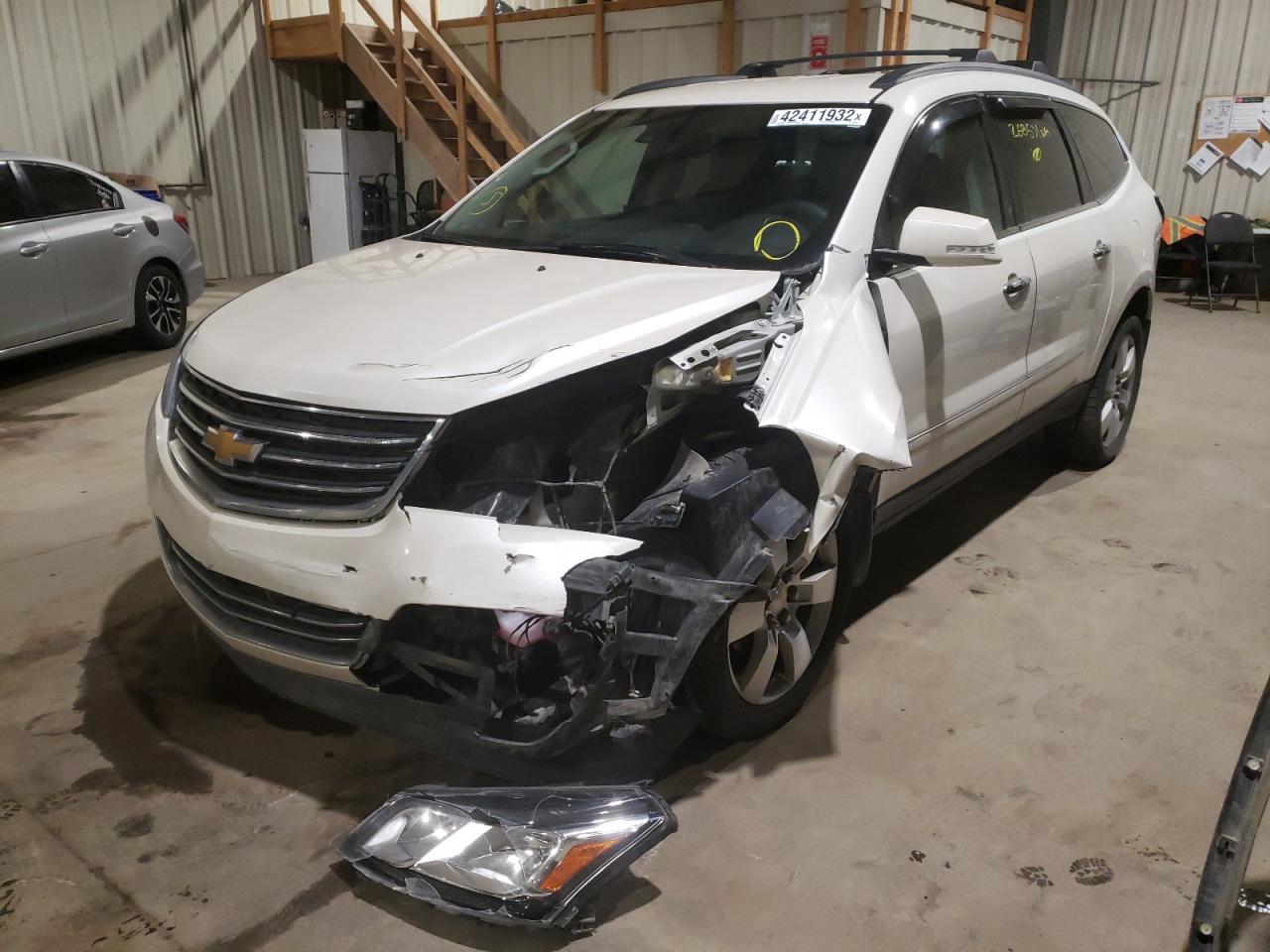 Photo 2 from auction – 2014 CHEVROLET TRAVERSE L with VIN 1GNKVJKD0EJ149386