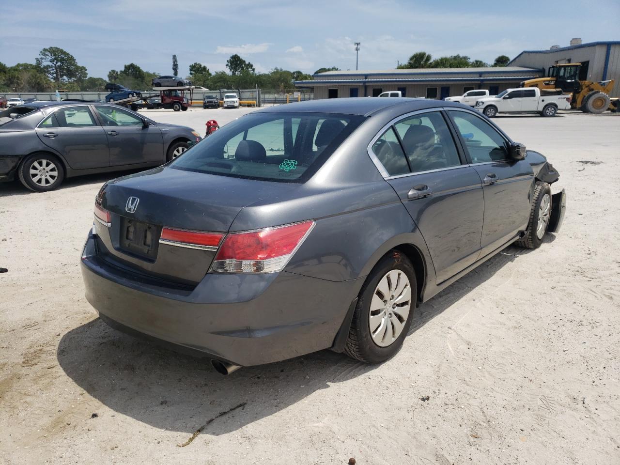 Photo 4 from auction – 2011 HONDA ACCORD LX with VIN 1HGCP2F33BA141388