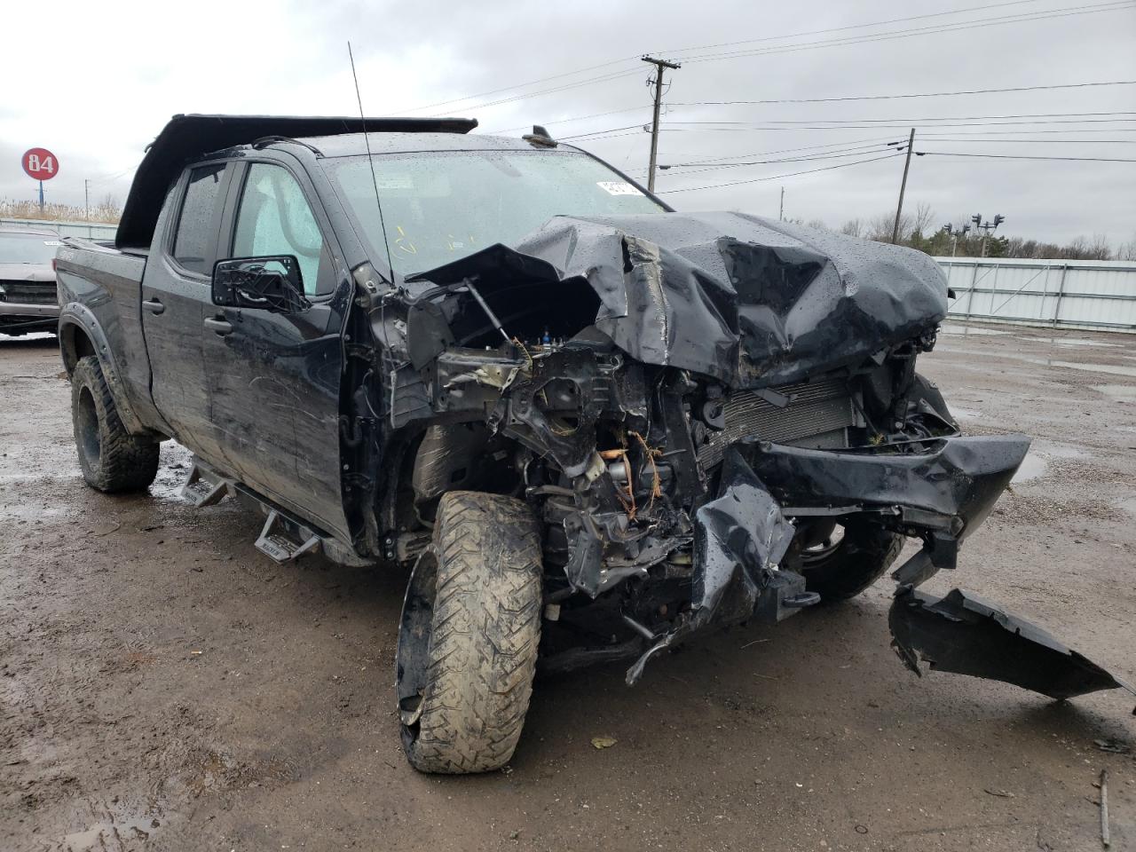 CHEVROLET SILVERADO 2019 with VIN 1GCRYBEF5KZ422563 - Photo from auction
