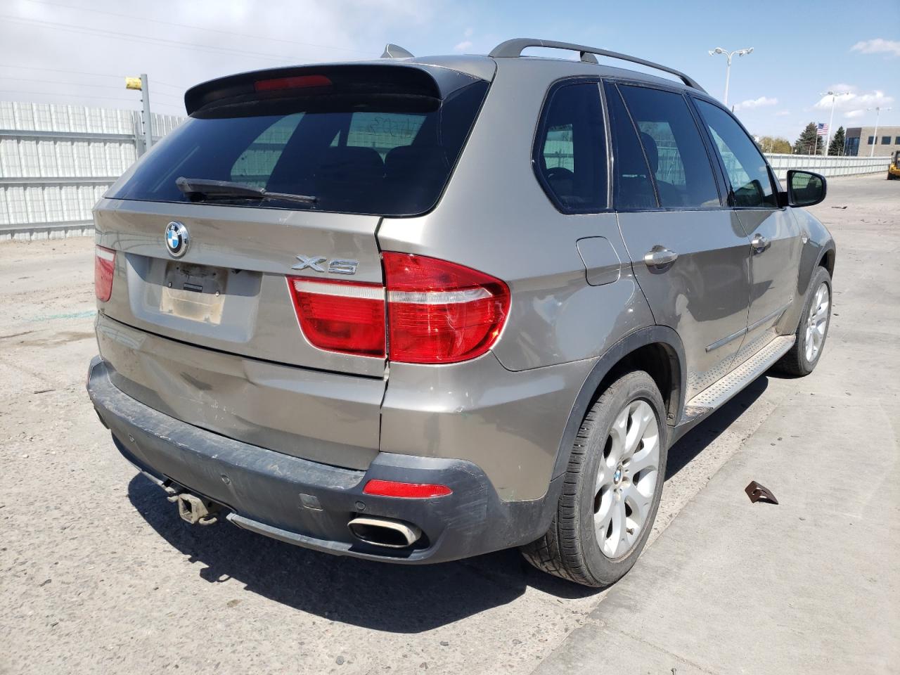 Photo 4 from auction – 2007 BMW X5 4.8I with VIN 5UXFE83517LZ45600