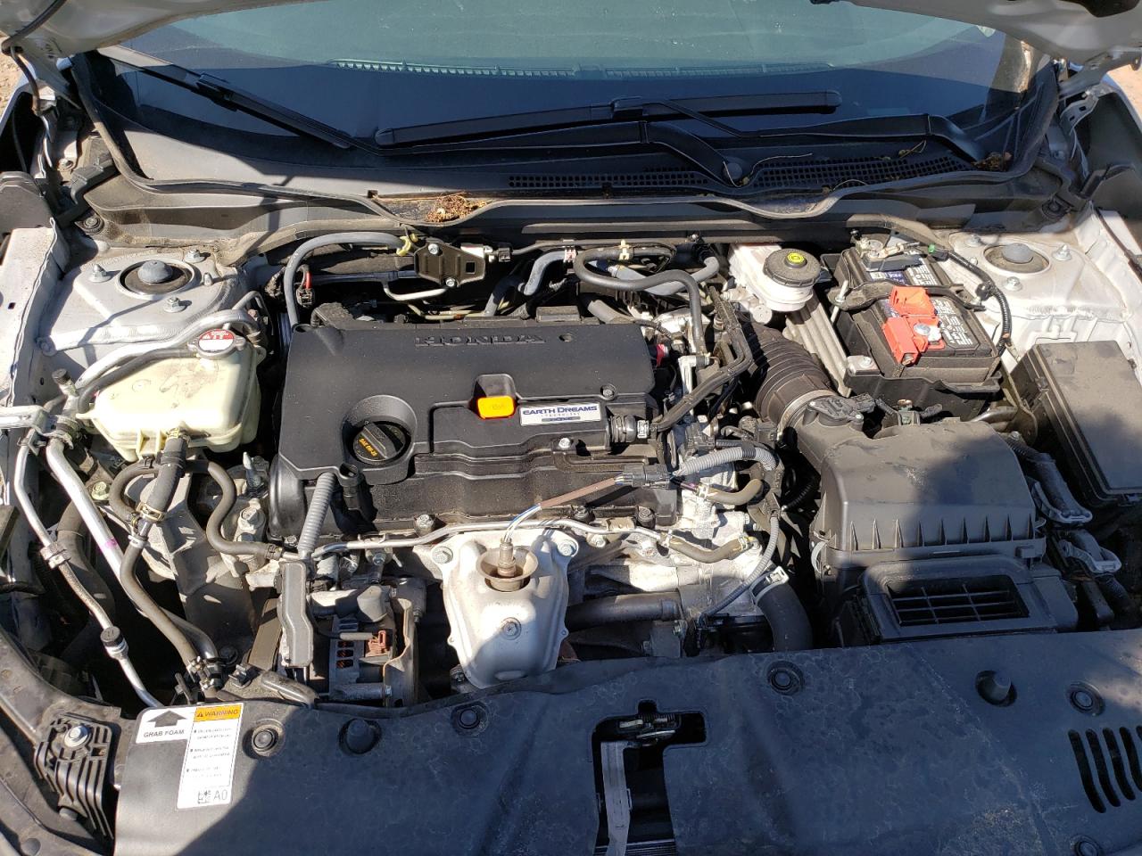 Photo 7 from auction – 2019 HONDA CIVIC LX with VIN 2HGFC2F65KH581651
