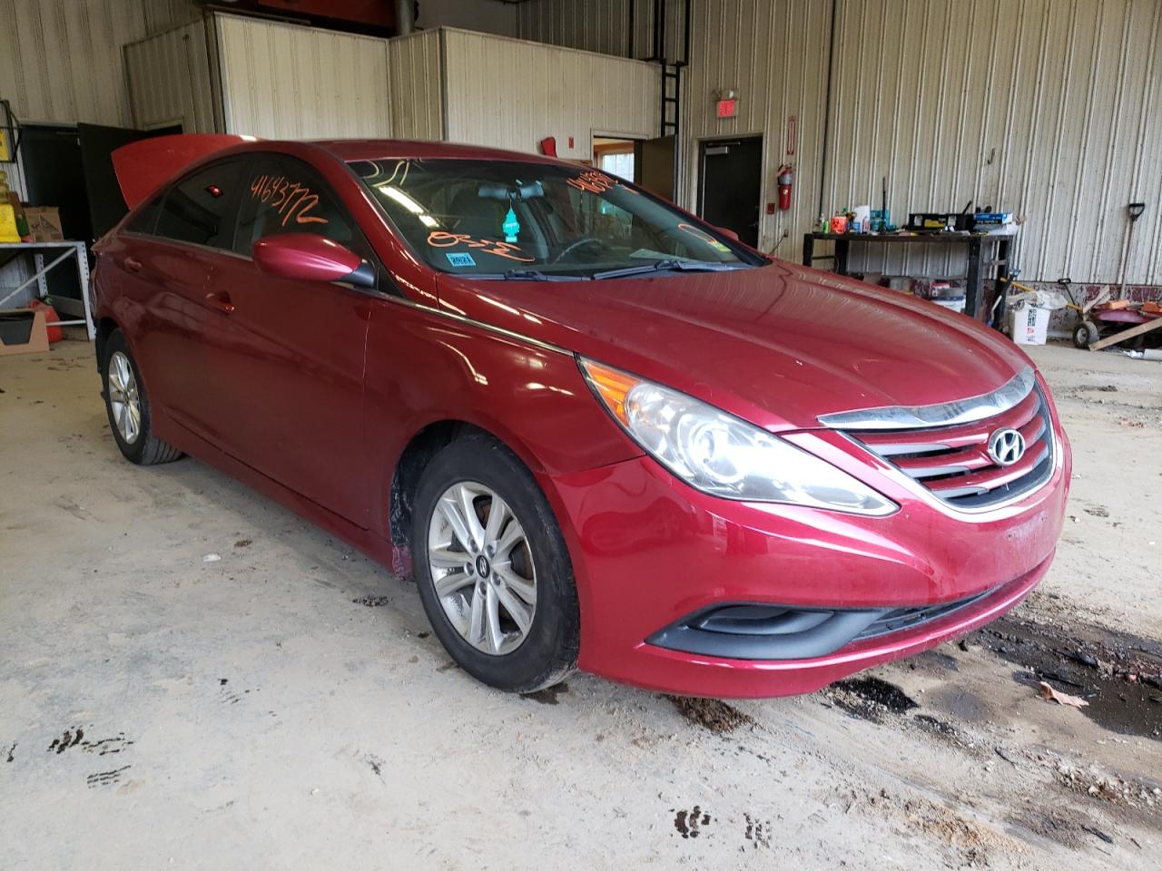 Photo 1 from auction – 2014 HYUNDAI SONATA GLS with VIN 5NPEB4AC2EH861044