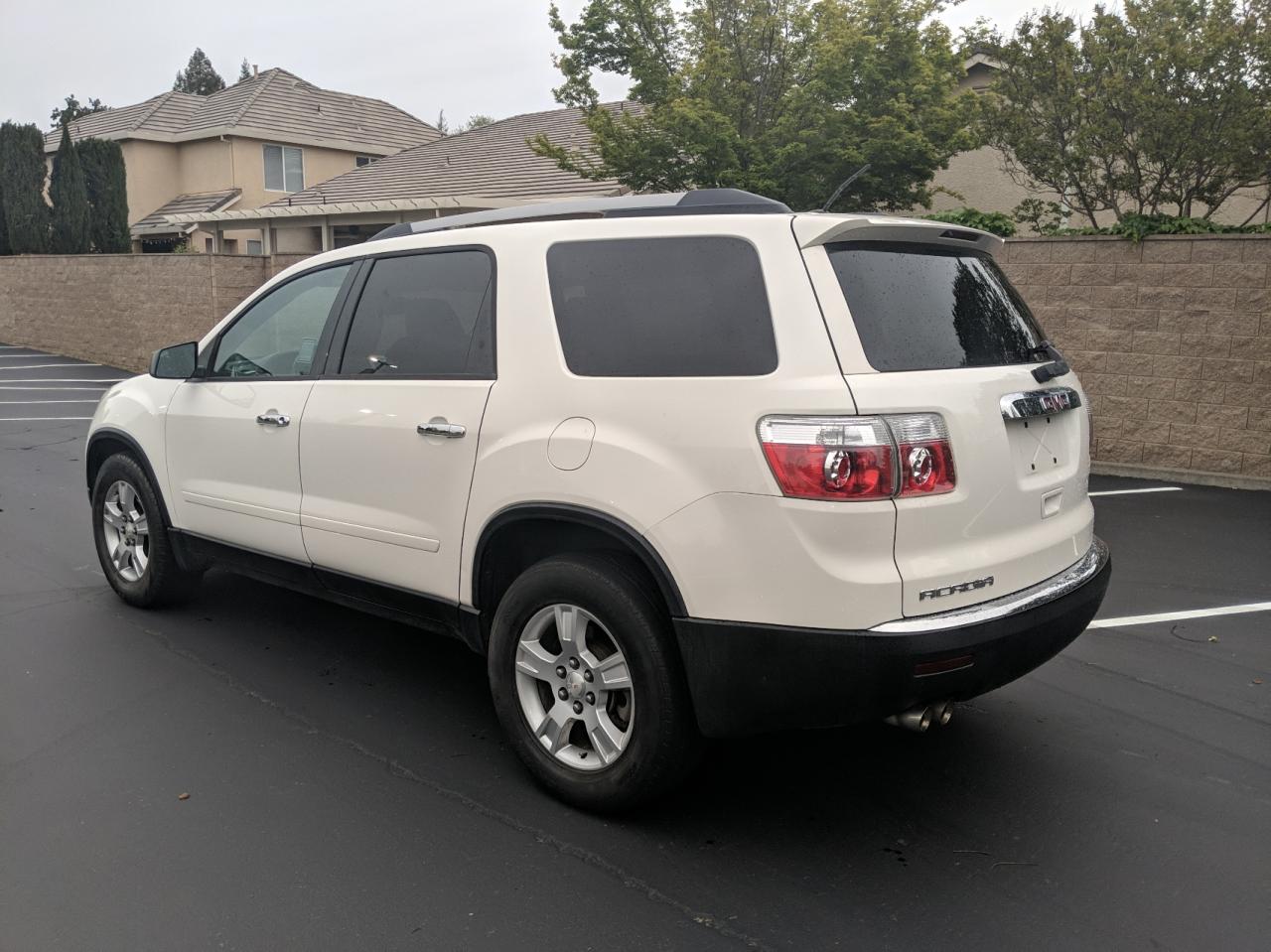 Photo 3 from auction – 2012 GMC ACADIA SLE with VIN 1GKKRNED9CJ172960