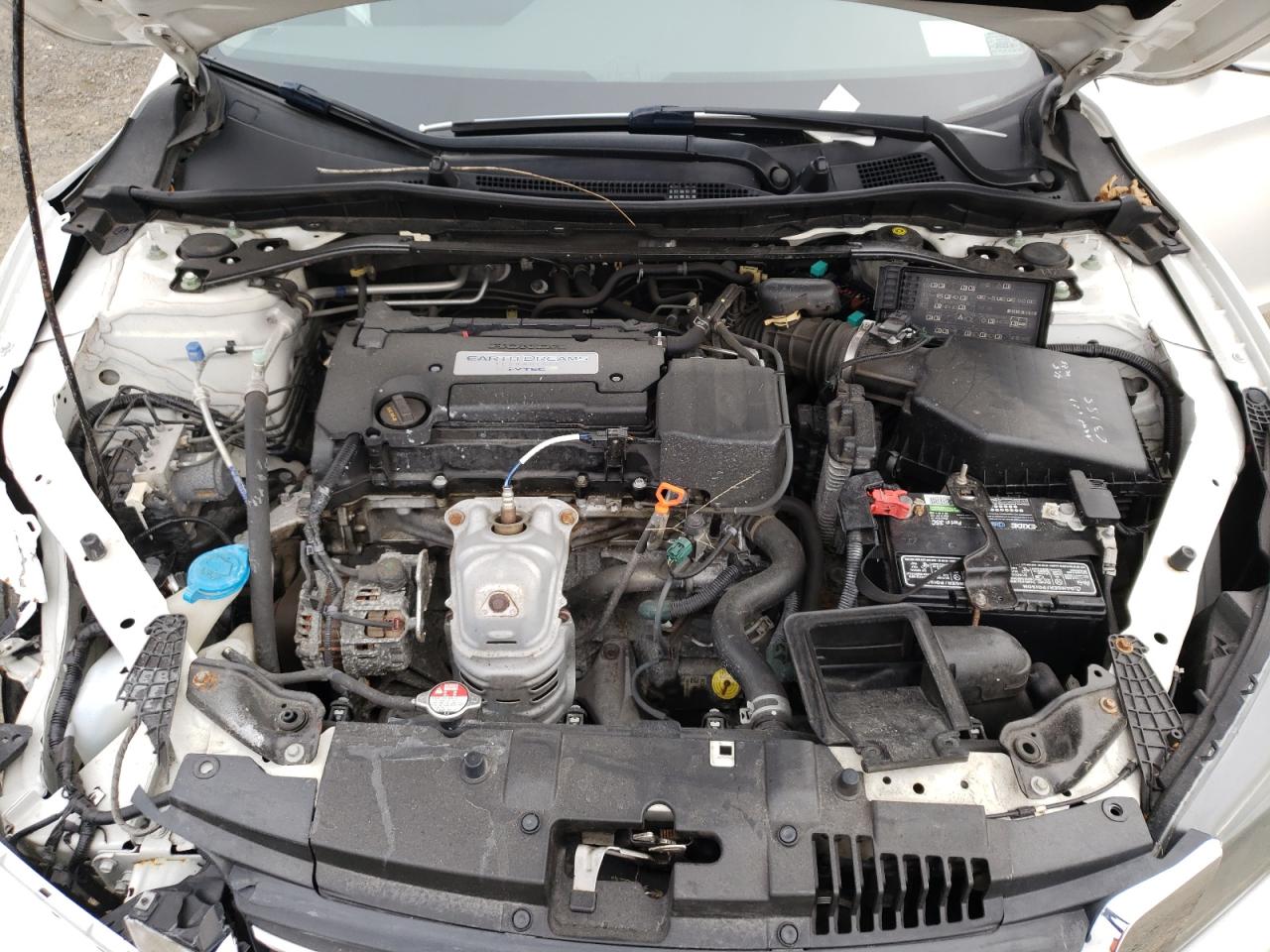 Photo 7 from auction – 2015 HONDA ACCORD SPO with VIN 1HGCR2F55FA009007