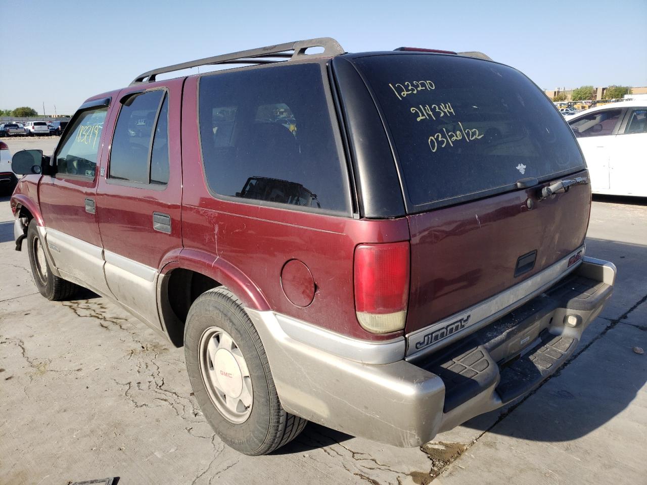 Photo 3 from auction – 2000 GMC JIMMY with VIN 1GKCS13W3Y2142344