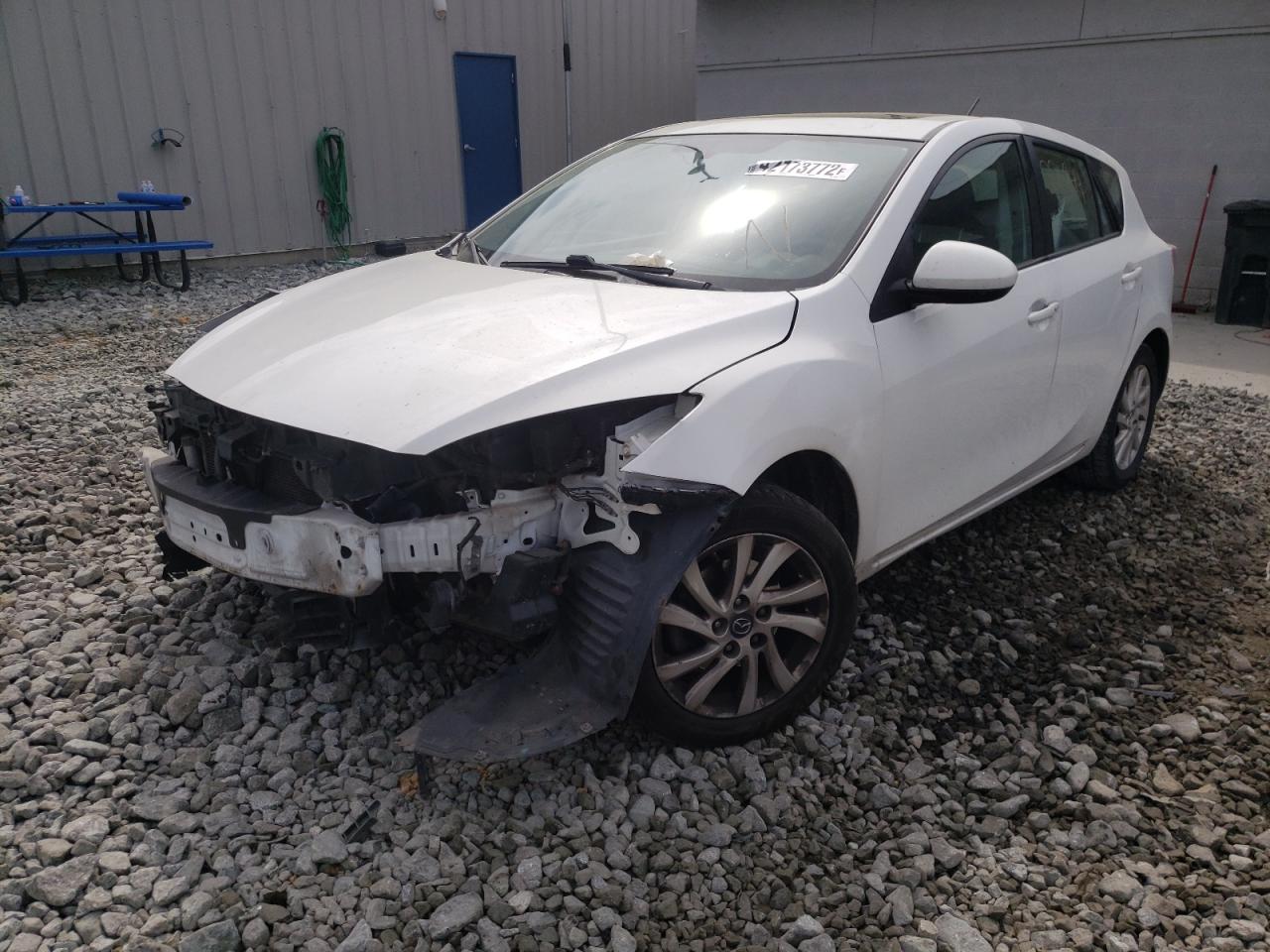 Photo 2 from auction – 2013 MAZDA 3 I with VIN JM1BL1MP4D1725324