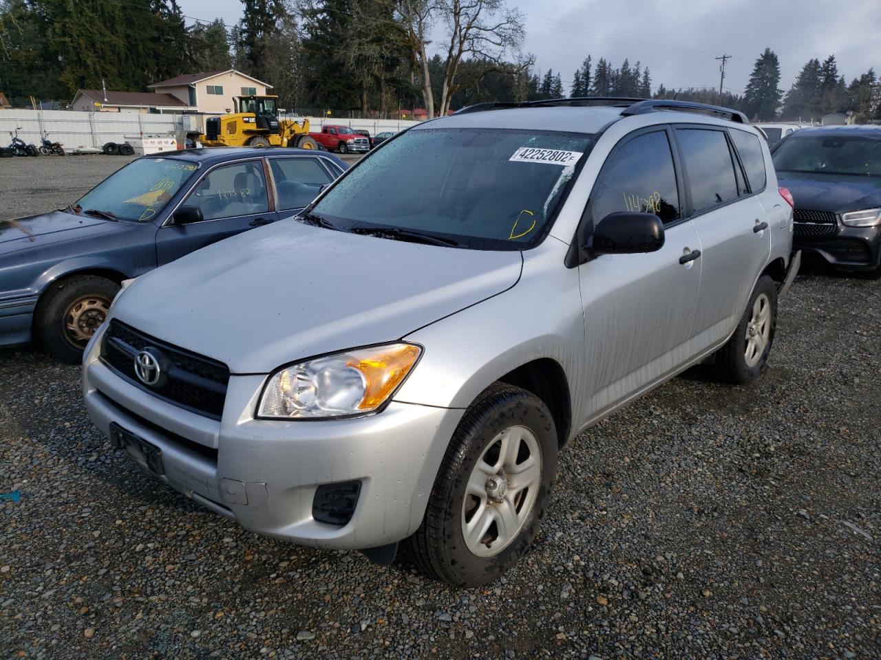 Photo 2 from auction – 2011 TOYOTA RAV4 with VIN 2T3BF4DV5BW173631