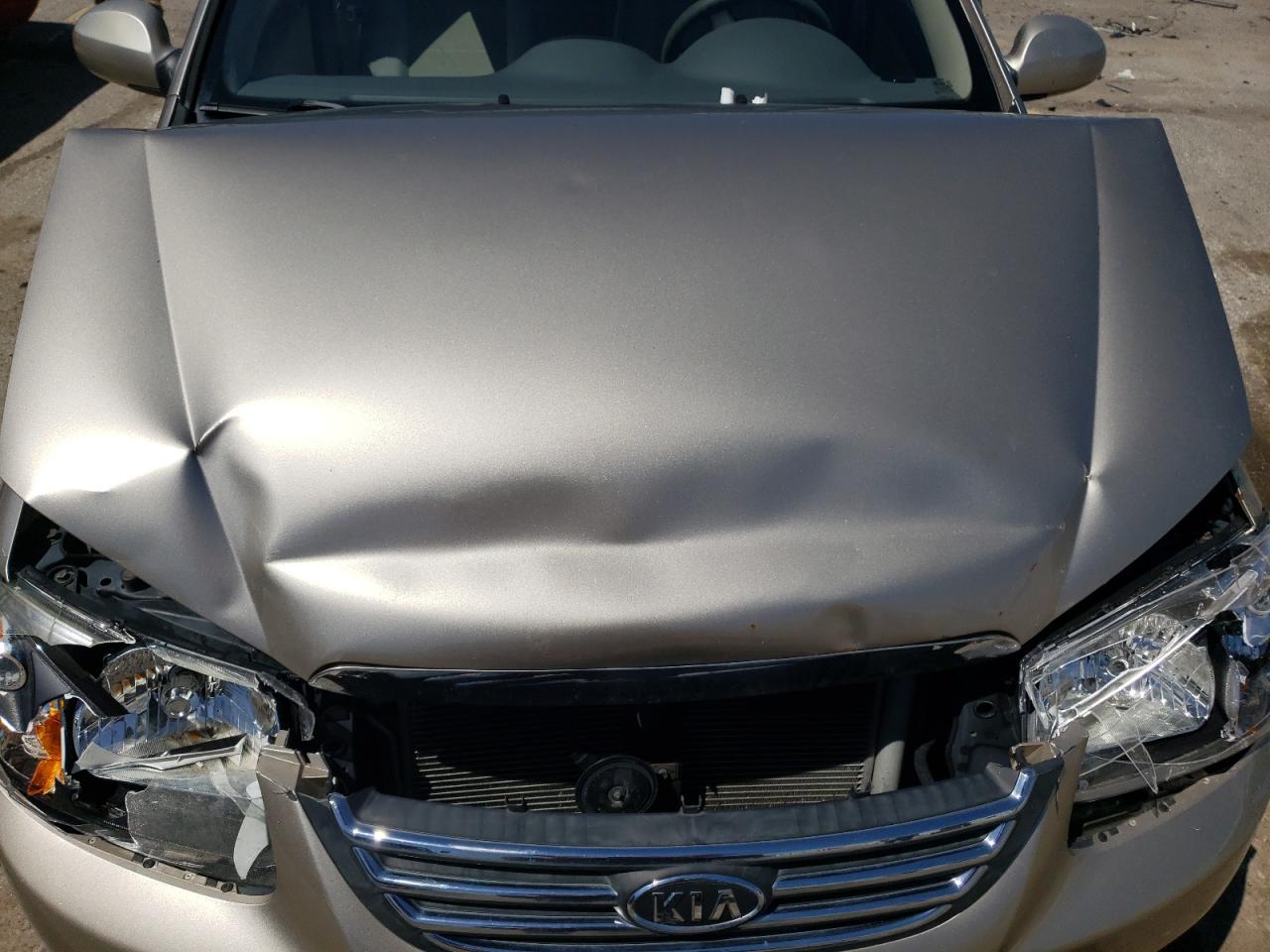 Photo 7 from auction – 2009 KIA SPECTRA EX with VIN KNAFE221695610740