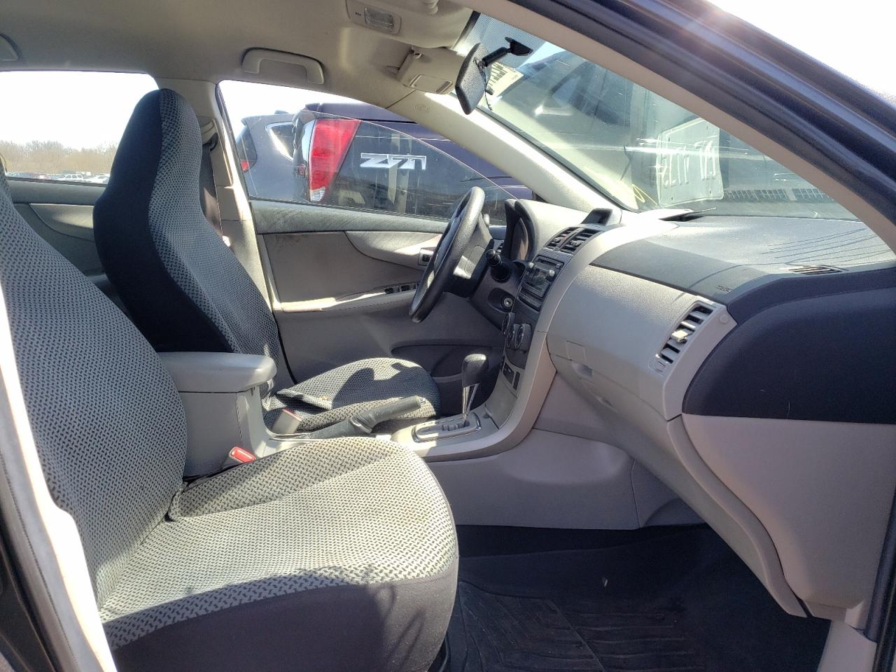 Photo 5 from auction – 2012 TOYOTA COROLLA BA with VIN 2T1BU4EE2CC797399