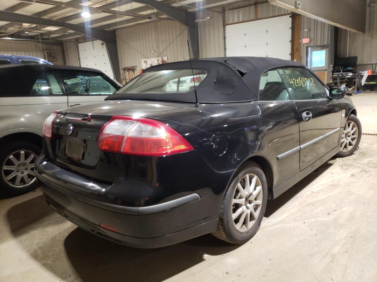 Photo 4 from auction – 2004 SAAB 9-3 ARC with VIN YS3FD75Y446016784