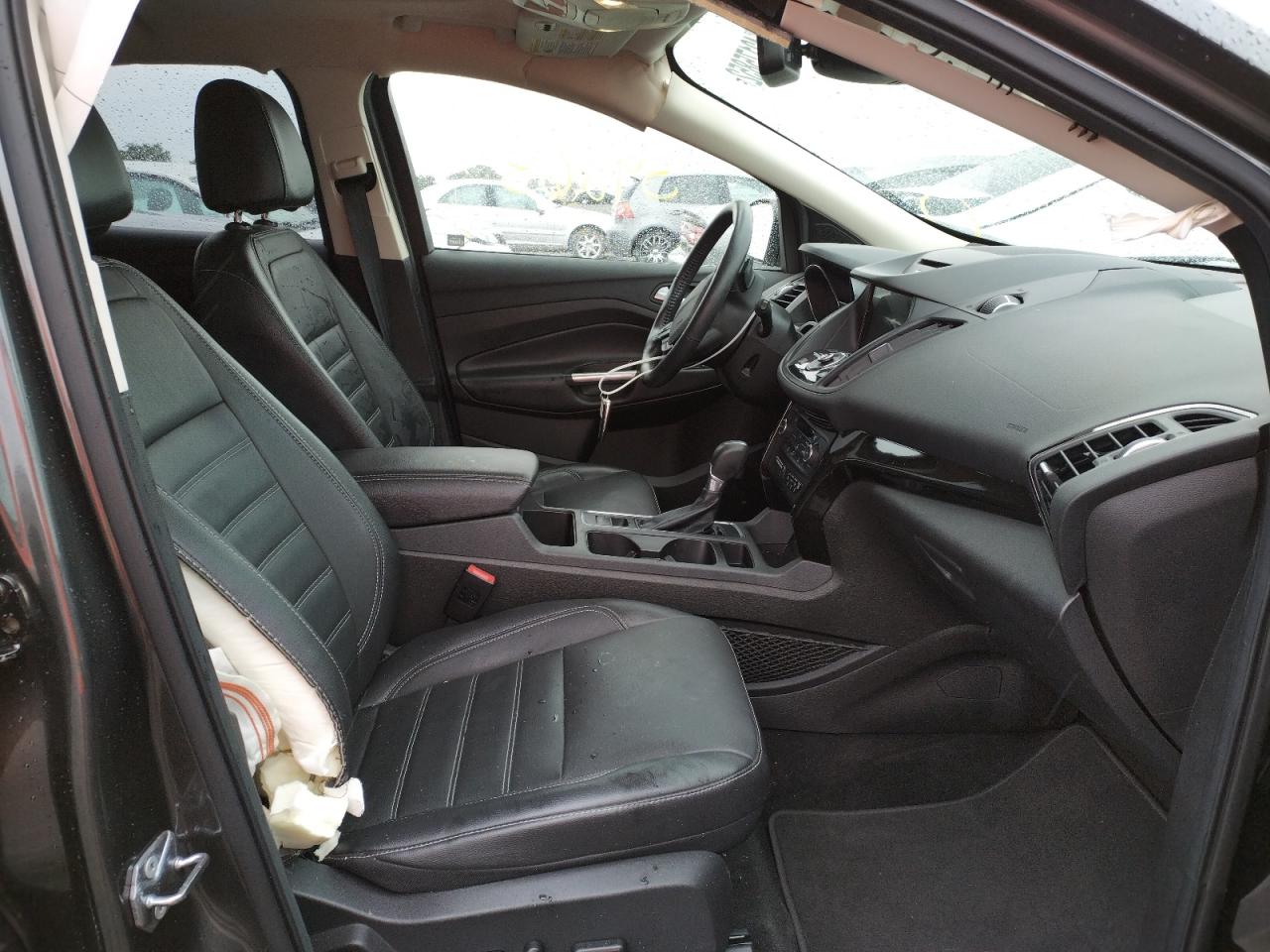 Photo 5 from auction – 2017 FORD ESCAPE TIT with VIN 1FMCU0J96HUD29347