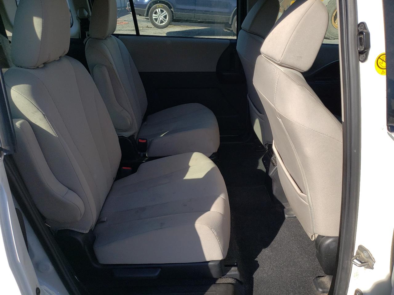 Photo 6 from auction – 2015 MAZDA 5 TOURING with VIN JM1CW2CL6F0180641