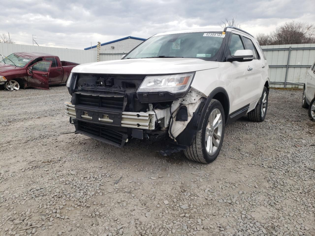 Photo 2 from auction – 2018 FORD EXPLORER L with VIN 1FM5K8F88JGA94841