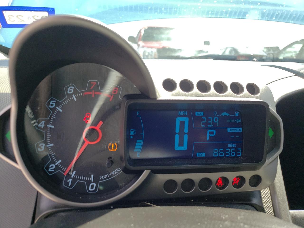 Photo 8 from auction – 2014 CHEVROLET SONIC LT with VIN 1G1JC5SB5E4158298