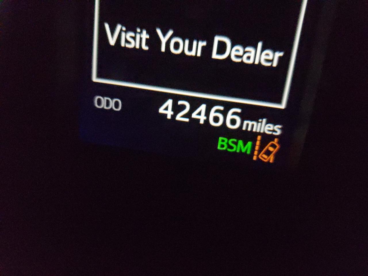 Photo 8 from auction – 2018 TOYOTA HIGHLANDER with VIN 5TDJZRFH8JS493839
