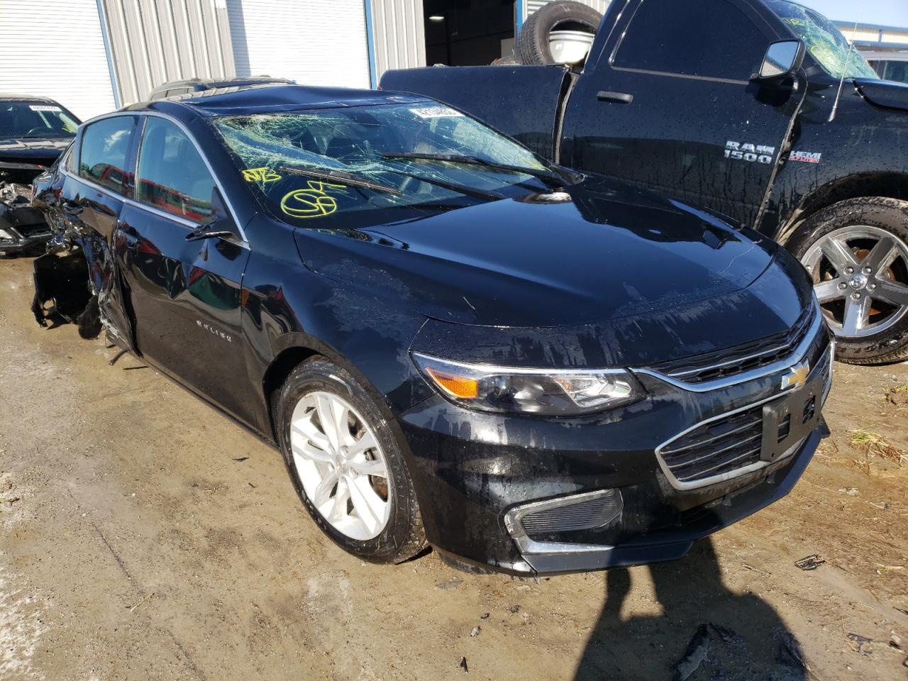 Photo 1 from auction – 2018 CHEVROLET MALIBU LT with VIN 1G1ZD5ST2JF166382