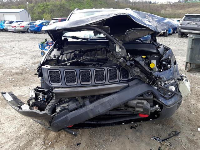 Photo 9 from auction – 2018 JEEP COMPASS TR with VIN 3C4NJDDB6JT350744