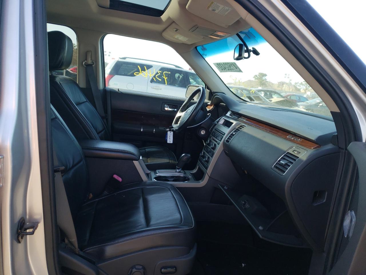 Photo 5 from auction – 2009 FORD FLEX SEL with VIN 2FMDK52C99BA02952