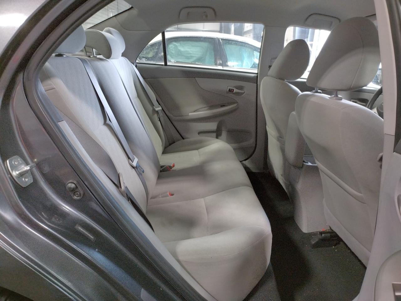 Photo 6 from auction – 2010 TOYOTA COROLLA BA with VIN 1NXBU4EE5AZ292307
