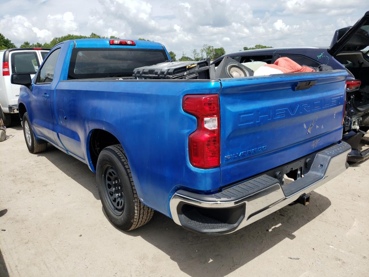 Photo 3 from auction – 2021 CHEVROLET SILVERADO with VIN 3GCNWAEF8MG411378