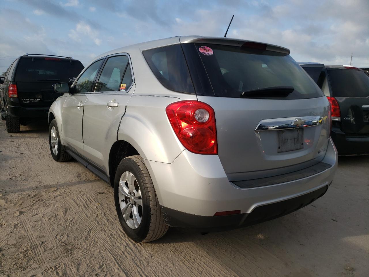 Photo 3 from auction – 2013 CHEVROLET EQUINOX LS with VIN 2GNALBEK2D6353104