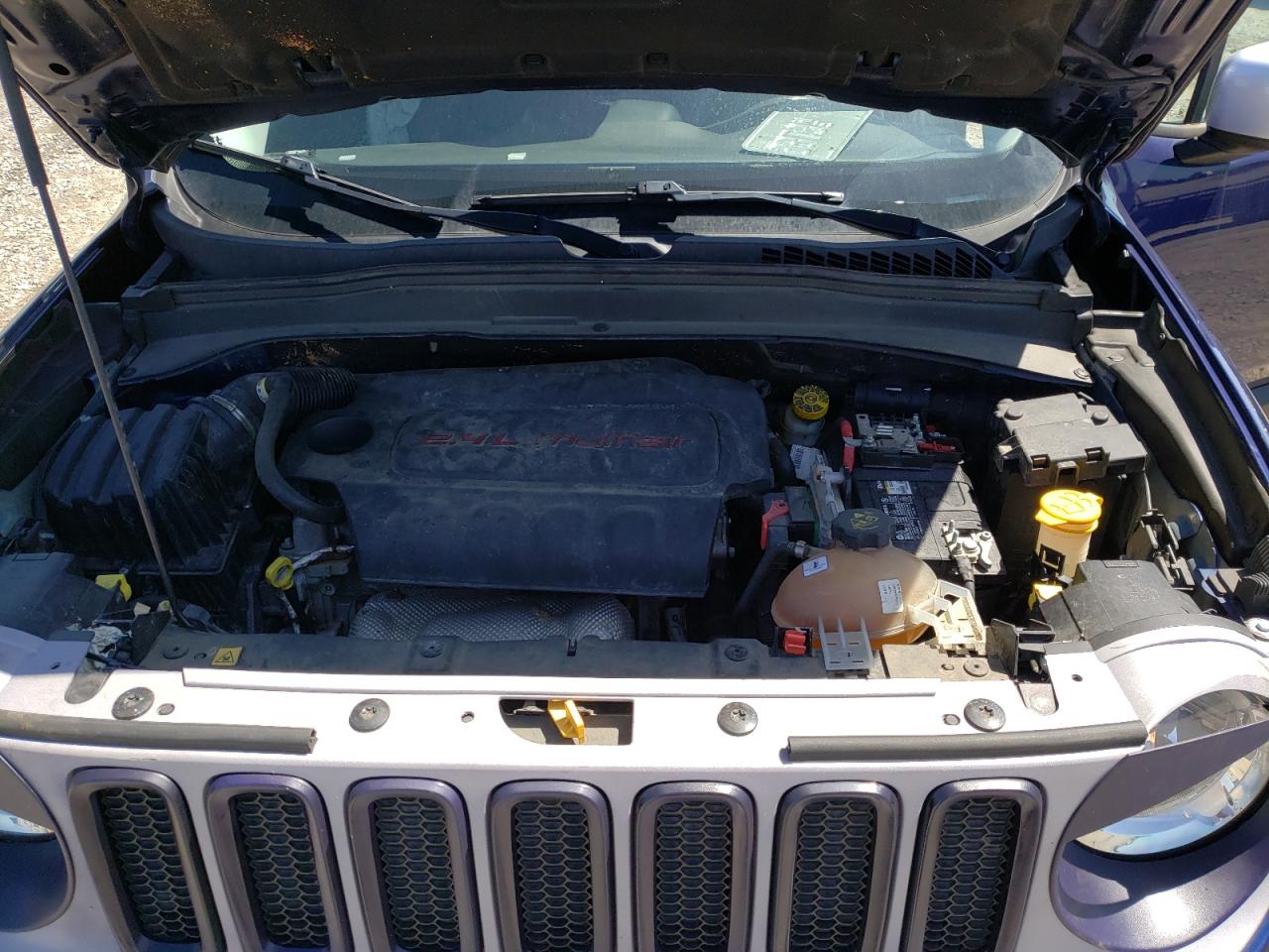 Photo 7 from auction – 2016 JEEP RENEGADE L with VIN ZACCJBDT5GPD45992