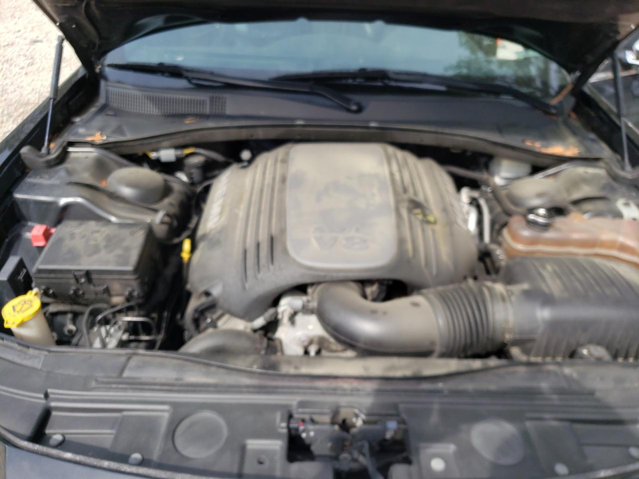 Photo 7 from auction – 2014 CHRYSLER 300C with VIN 2C3CCAKT3EH144408