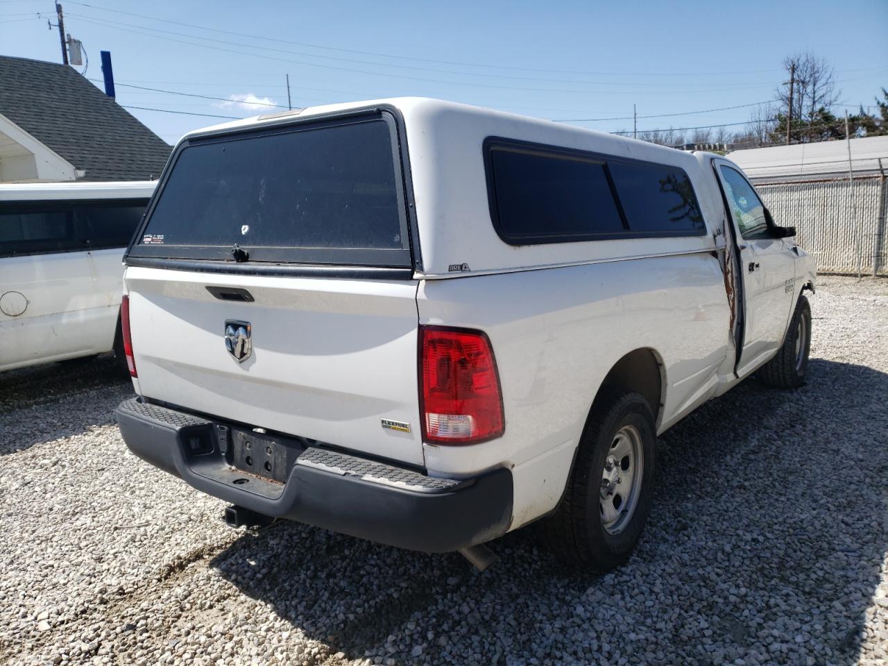 Photo 4 from auction – 2017 RAM 1500 ST with VIN 3C6JR6DG2HG675142