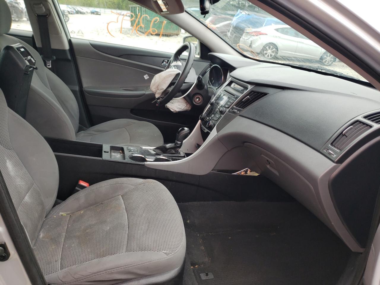 Photo 5 from auction – 2013 HYUNDAI SONATA GLS with VIN 5NPEB4AC9DH791847