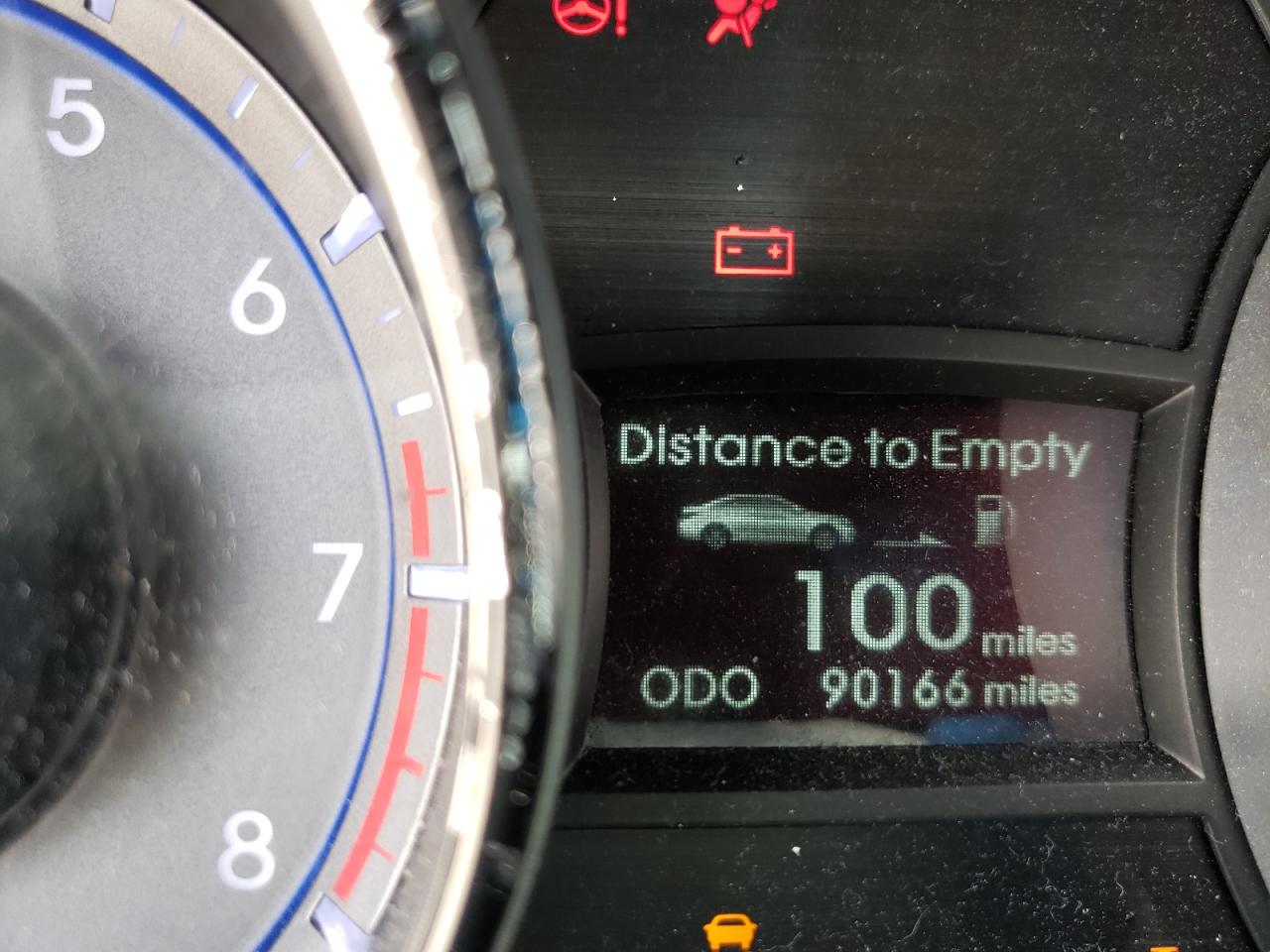 Photo 8 from auction – 2014 HYUNDAI SONATA GLS with VIN 5NPEB4AC4EH864091