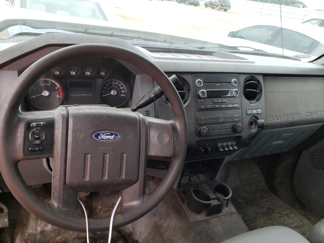 Photo 9 from auction – 2011 FORD F350 SUPER with VIN 1FDRF3ETXBEA52389