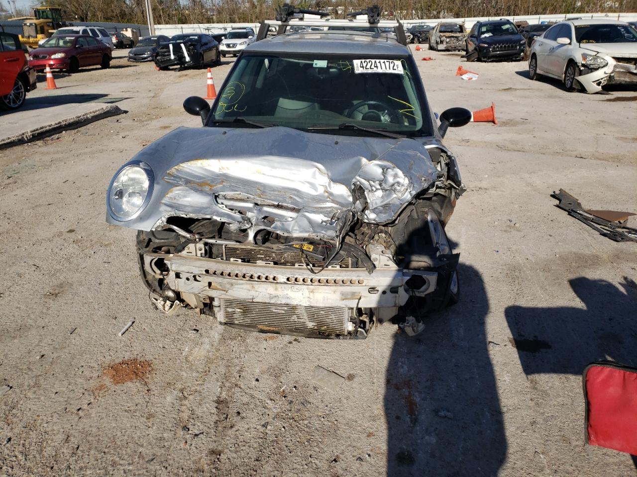Photo 9 from auction – 2002 MINI COOPER with VIN WMWRC33482TC37383