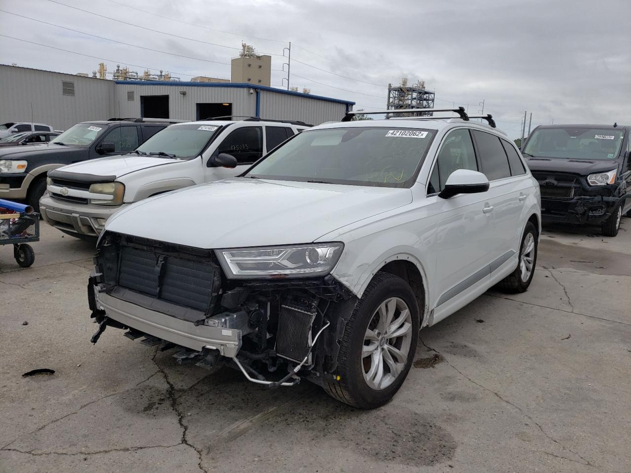 Photo 2 from auction – 2018 AUDI Q7 PREMIUM with VIN WA1LAAF74JD021202